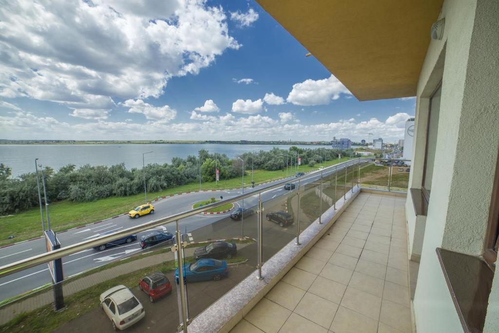 Summerland Sea View Apartment Mamaia Exterior foto